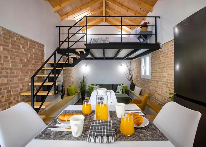 Jonas Port House