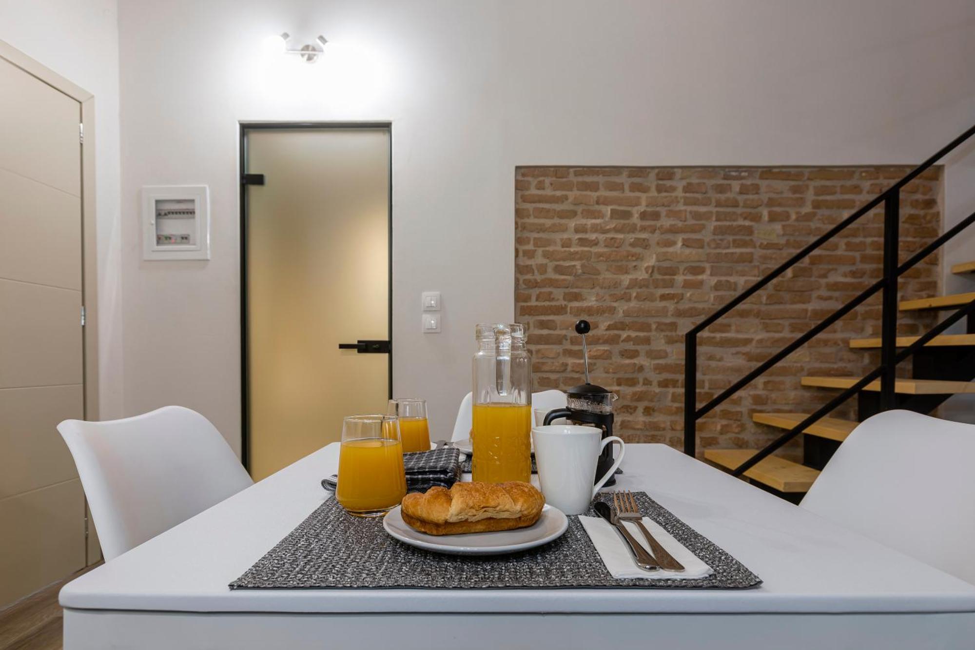 Jonas Port House Apartment *