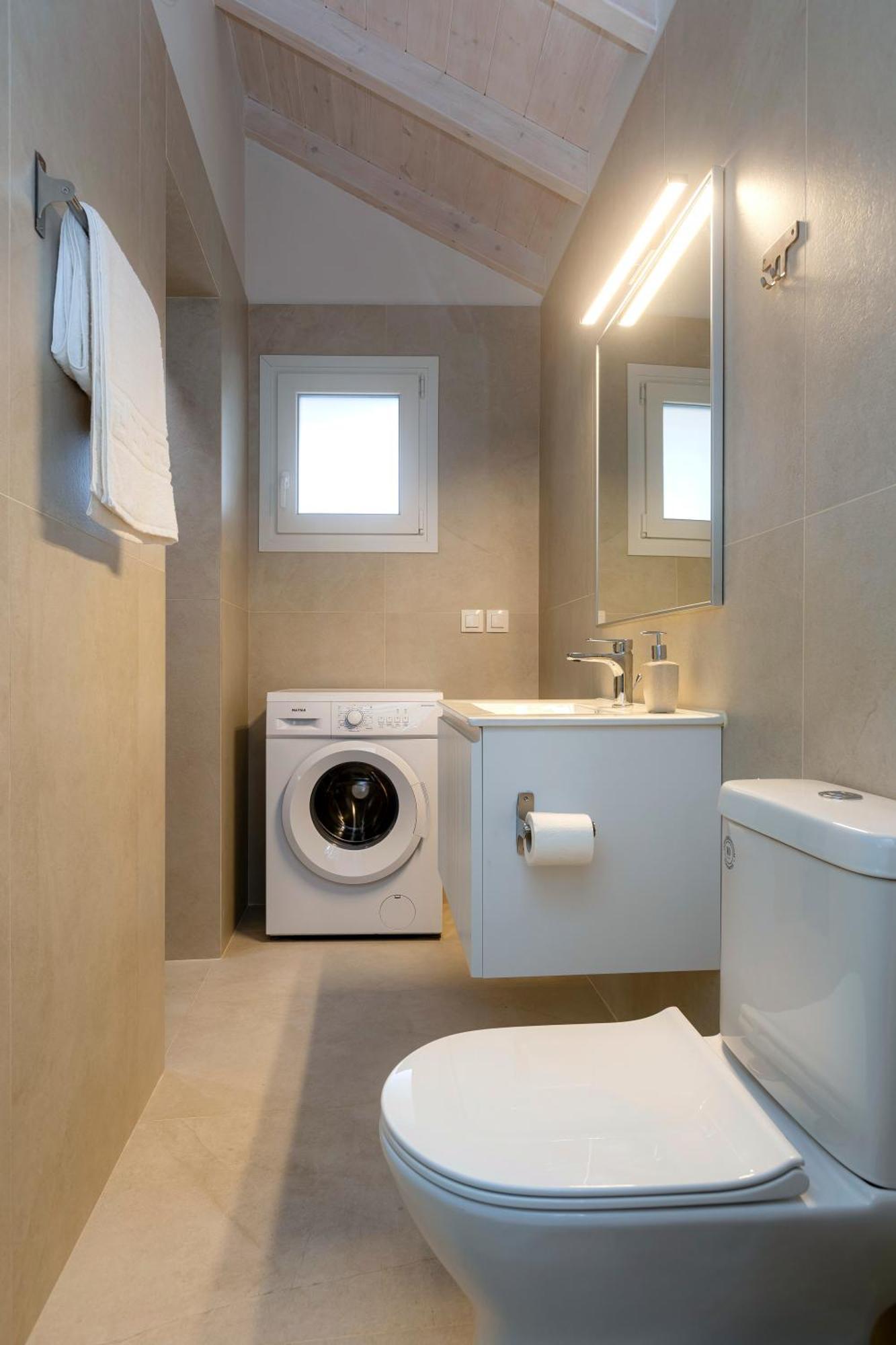 Apartment Jonas Port House